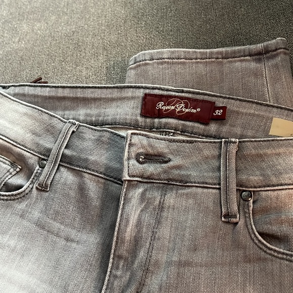 Raven denim Jeans - Picture 2 of 3